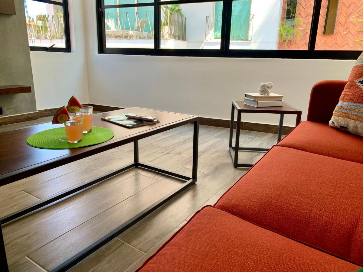 Pilitas Apartments Vallarta Puerto Vallarta Bagian luar foto